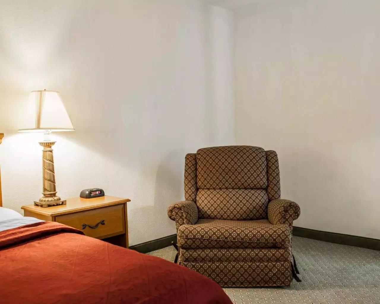 Quality Inn Rochester South Exterior foto